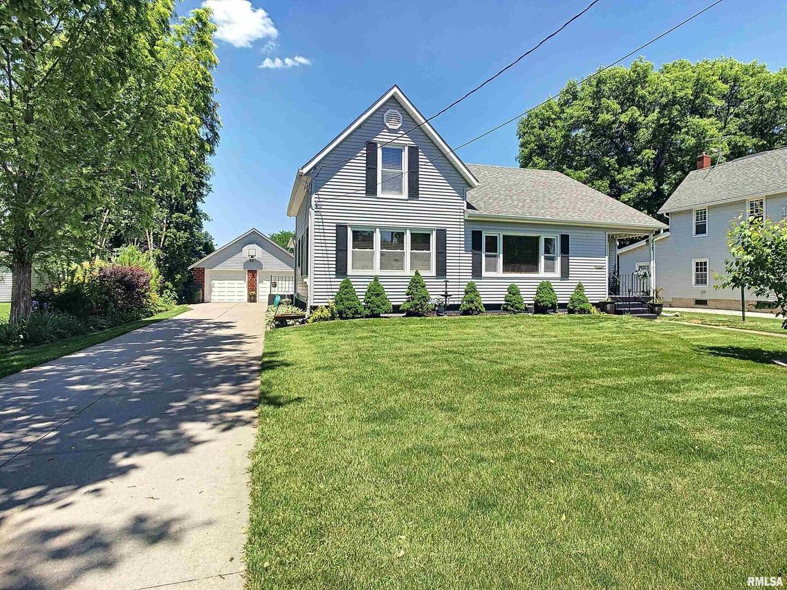 317 E Park St., Geneseo, IL 61254