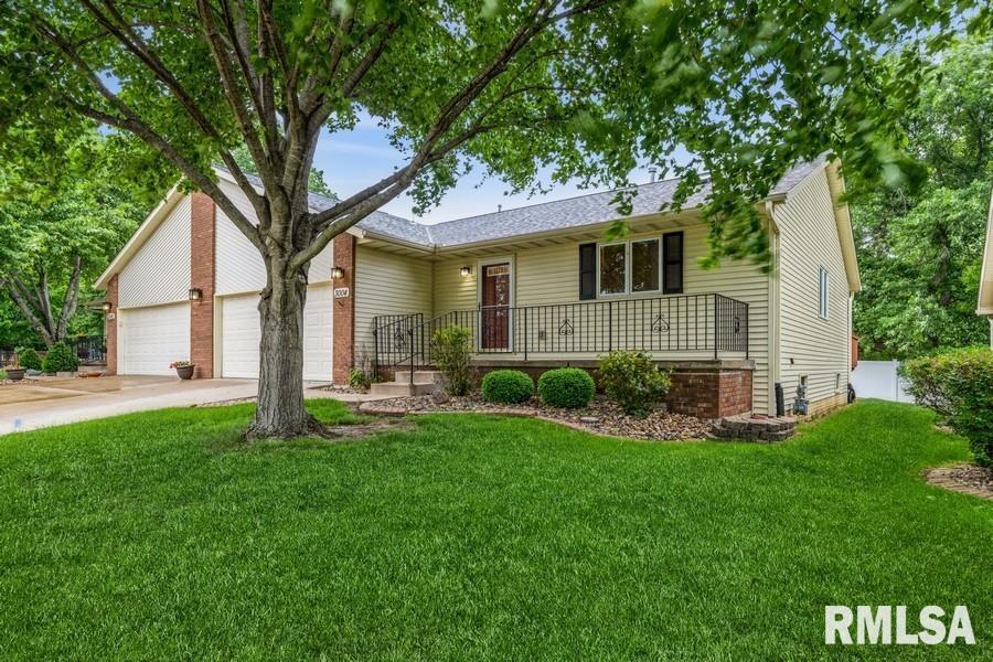 3004 55th Street Dr. #2, Moline, IL 61265
