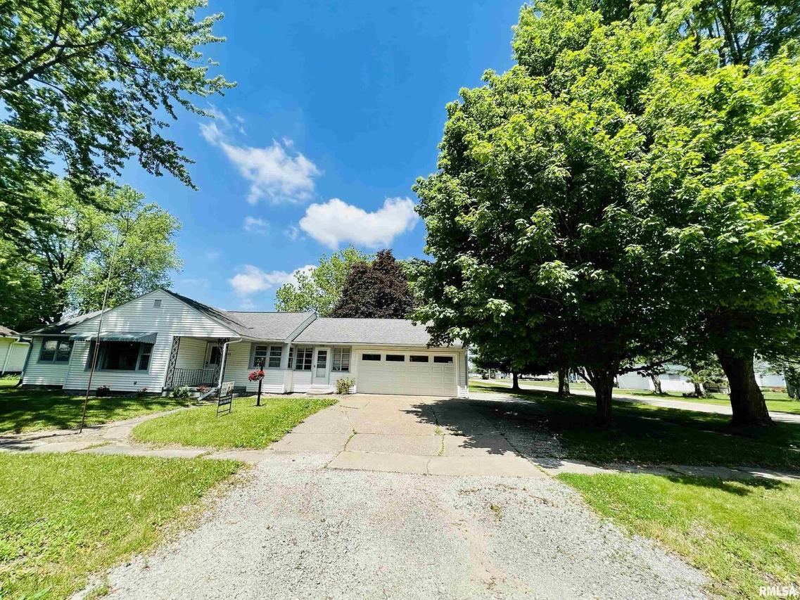 111 E Liberty St., Joy, IL 61260