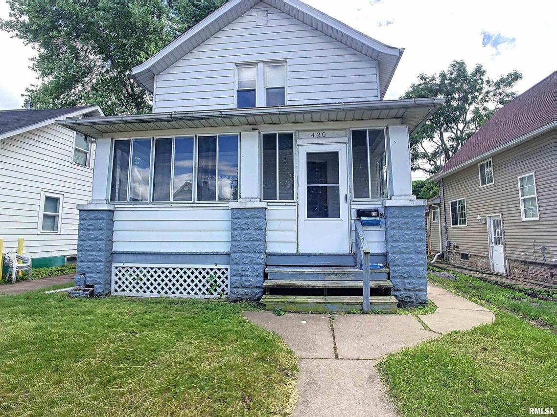 420 16th Ave., East Moline, IL 61244