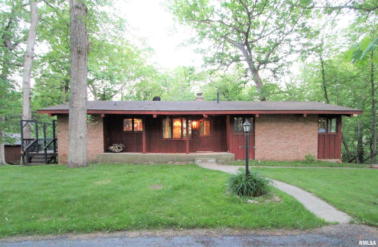 20832 White Oaks Rd., Morrison, IL 61270