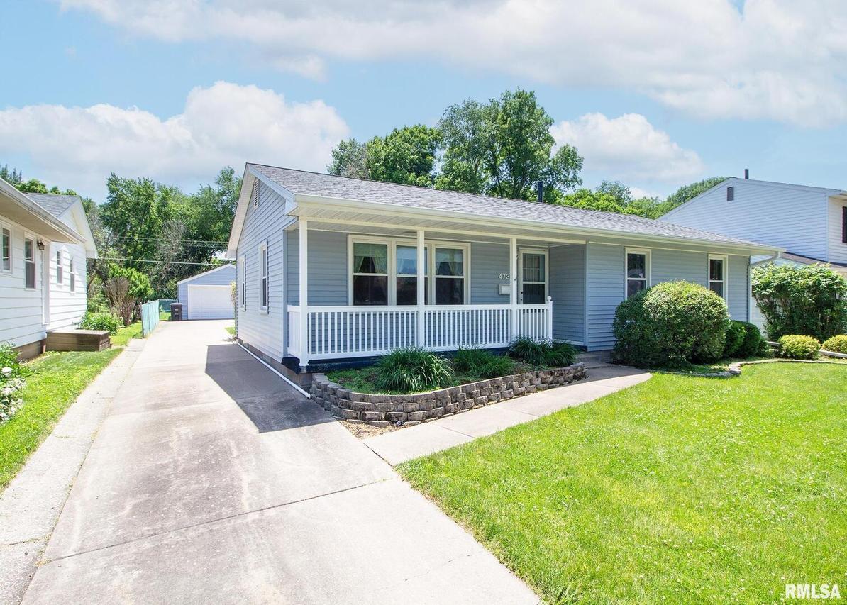 4734 20th Ave., Moline, IL 61265