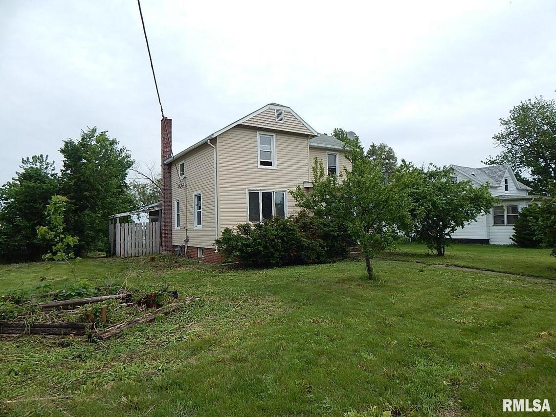 201 North St., Osco, IL 61274