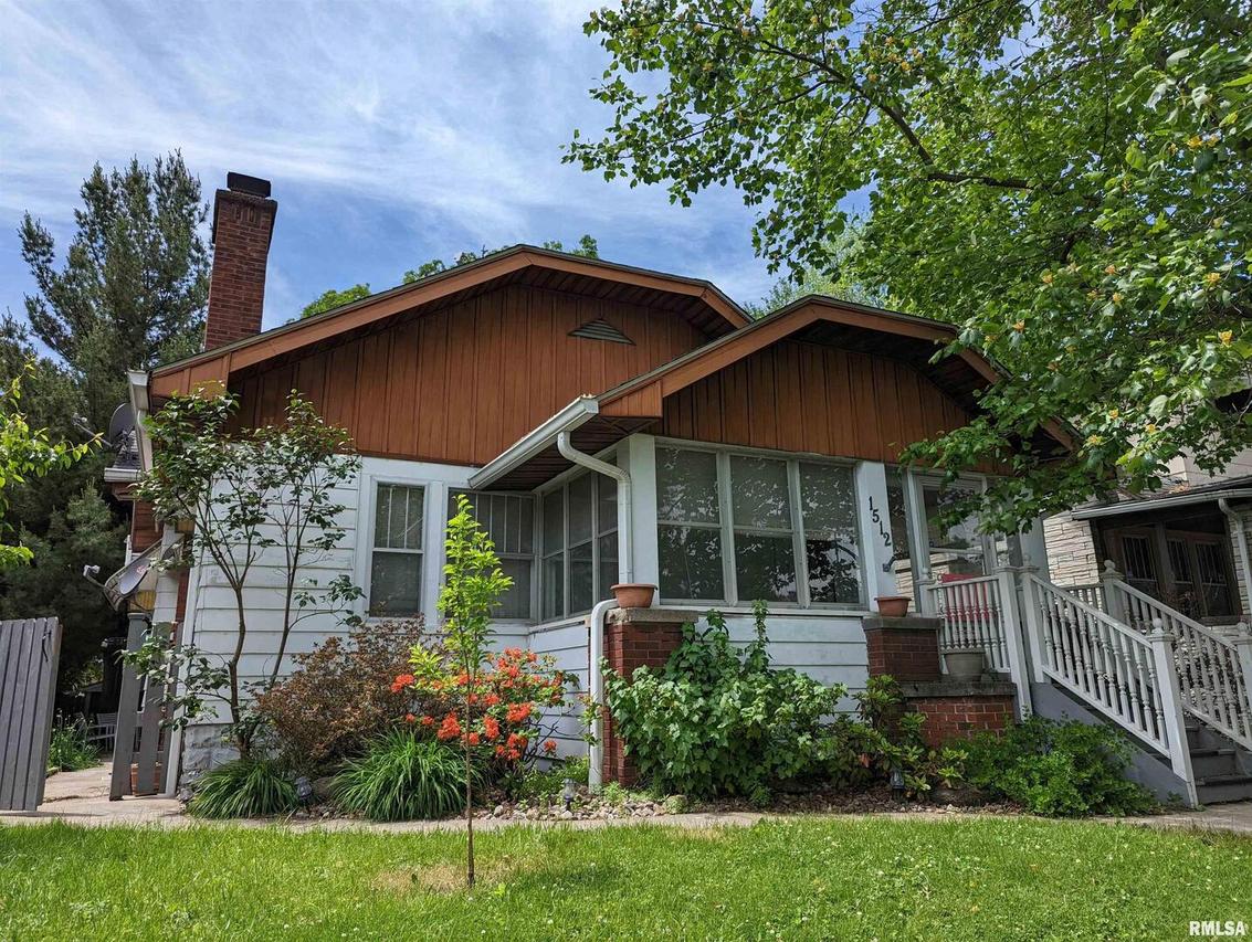 1512 25th St., Rock Island, IL 61201