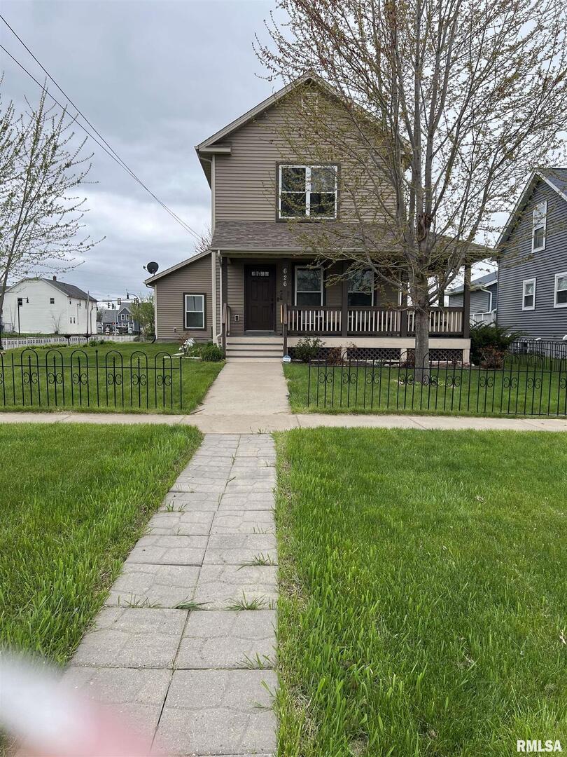 626 10th St., Rock Island, IL 61201