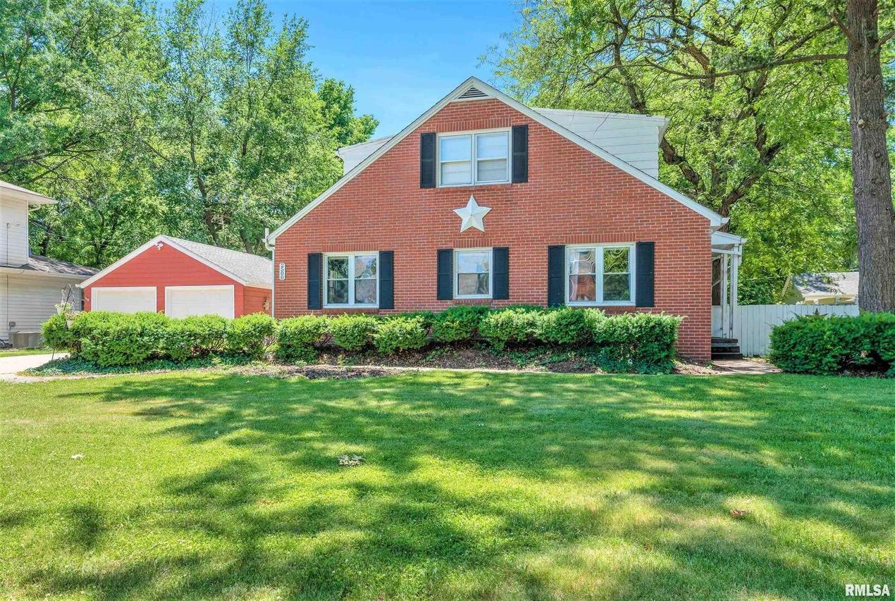 2500 23rd Ave. #B, Moline, IL 61265