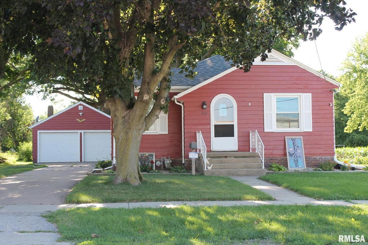 212 S Poplar St., Cambridge, IL 61238