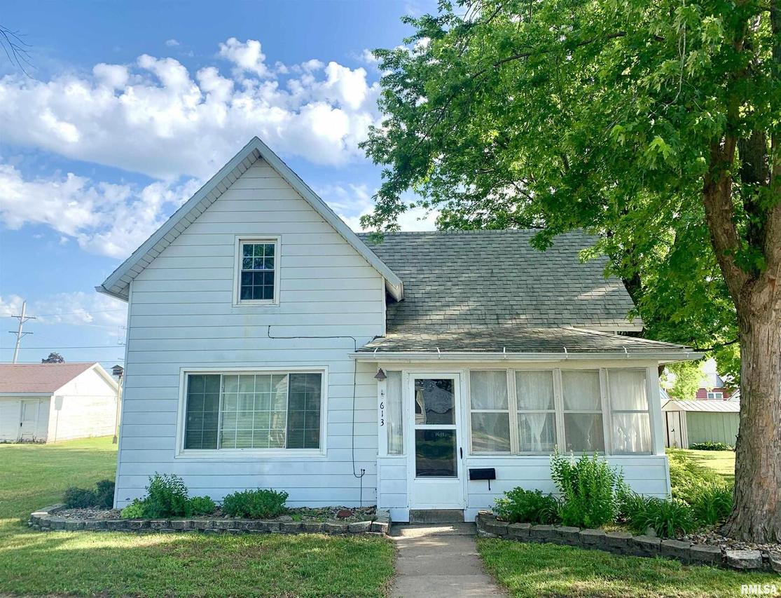 613 19th Ave., Fulton, IL 61252