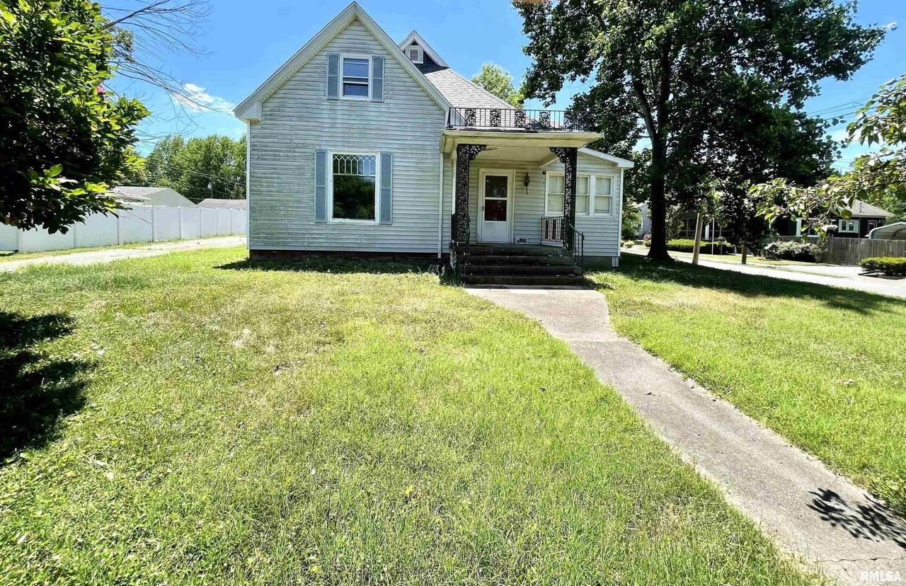 201 E Allen St., Marion, IL 62959