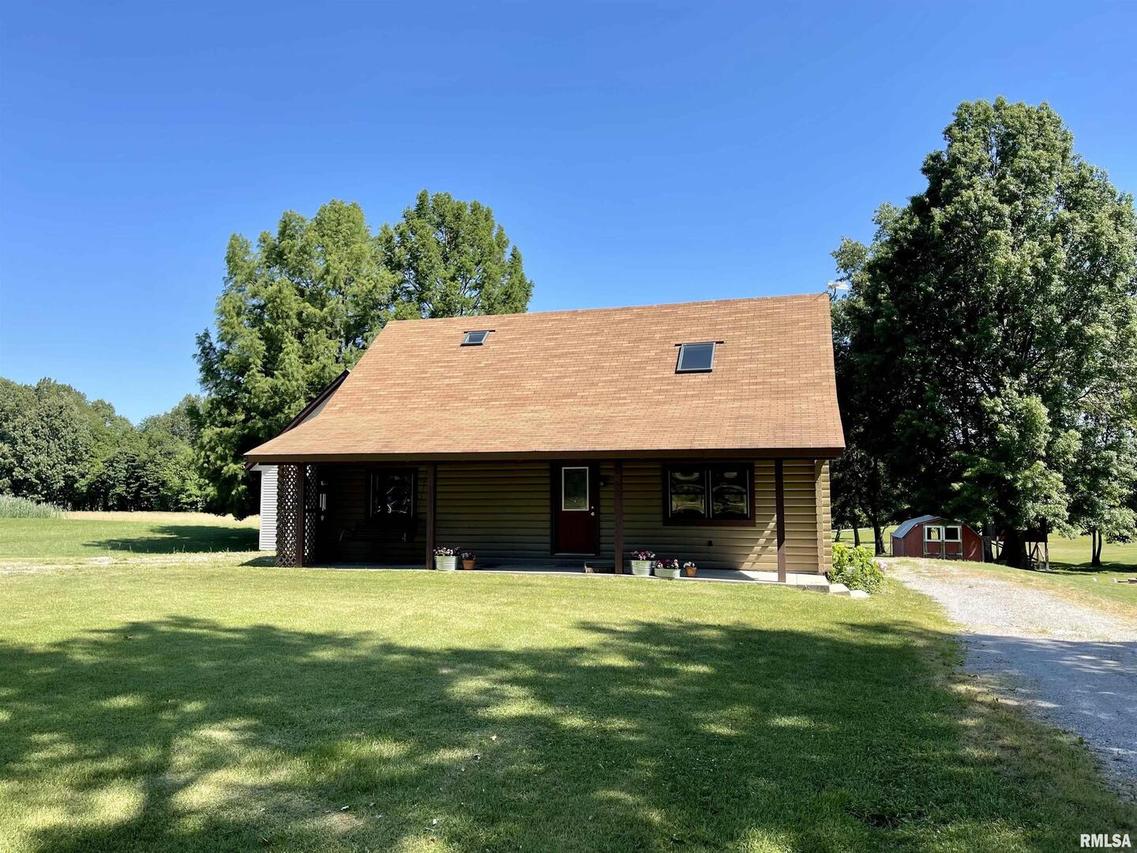 602 E Mohan St., Carterville, IL 62918