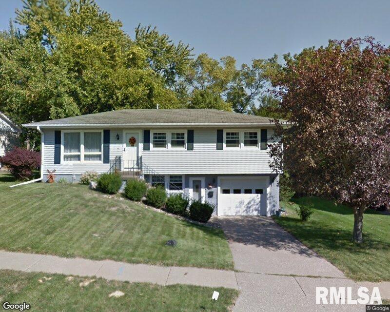3521 25th Ave., Rock Island, IL 61201