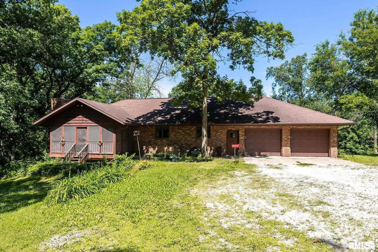 9128 147th St., Taylor Ridge, IL 61284