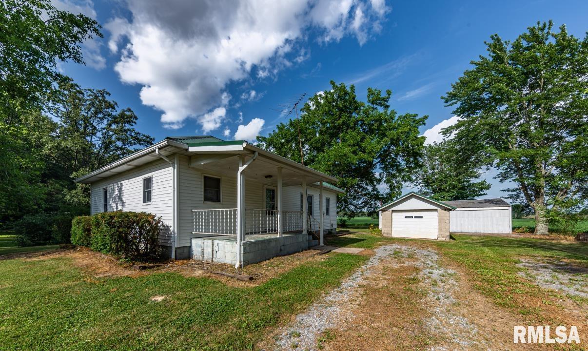 9274 Summers Rd., Benton, IL 62812