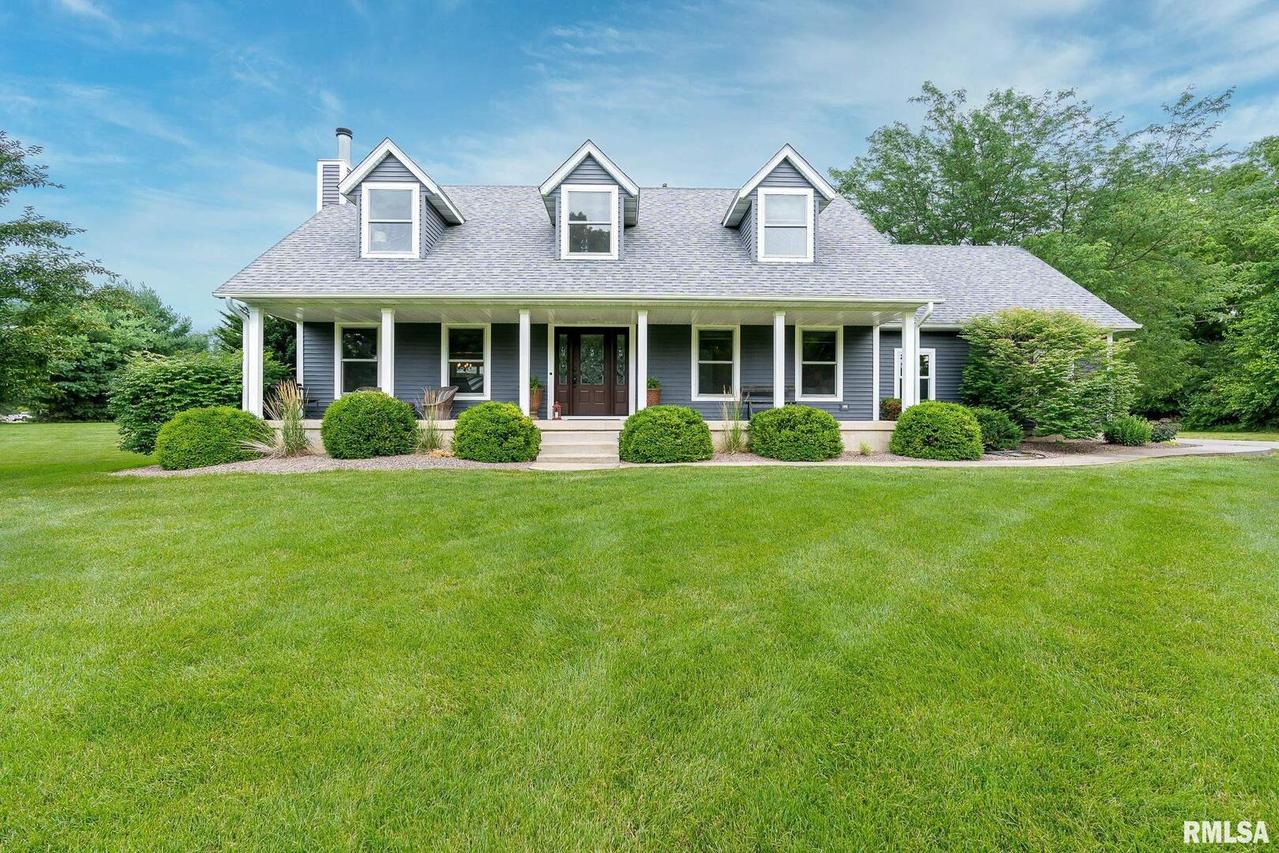 21221 94th Ave., Port Byron, IL 61275