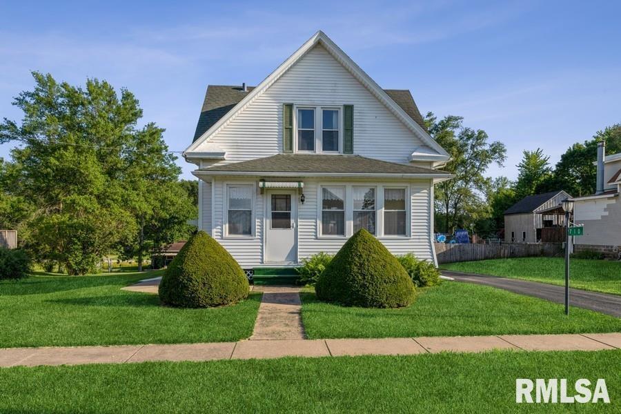 710 W Edgington St., Reynolds, IL 61279