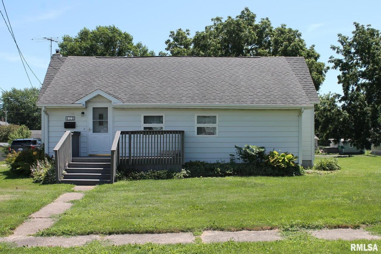 410 N Main St., Cambridge, IL 61238
