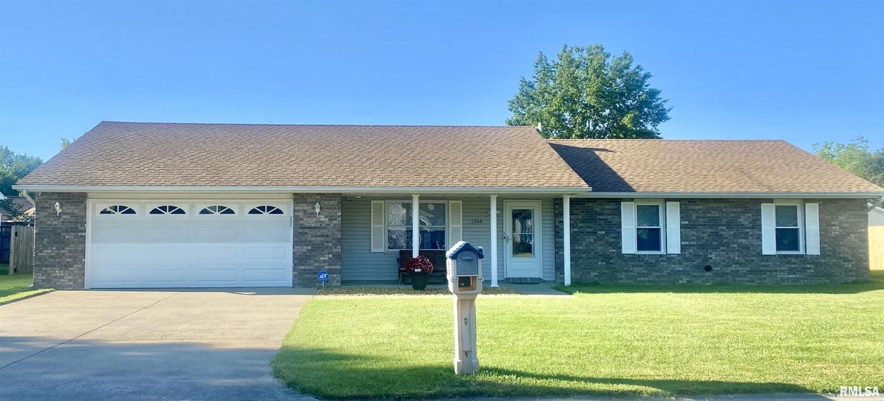 1706 Remington Ct., Marion, IL 62959
