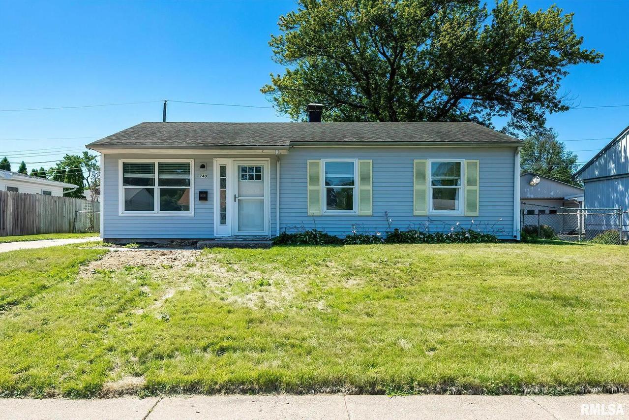 740 39th Ave., East Moline, IL 61244