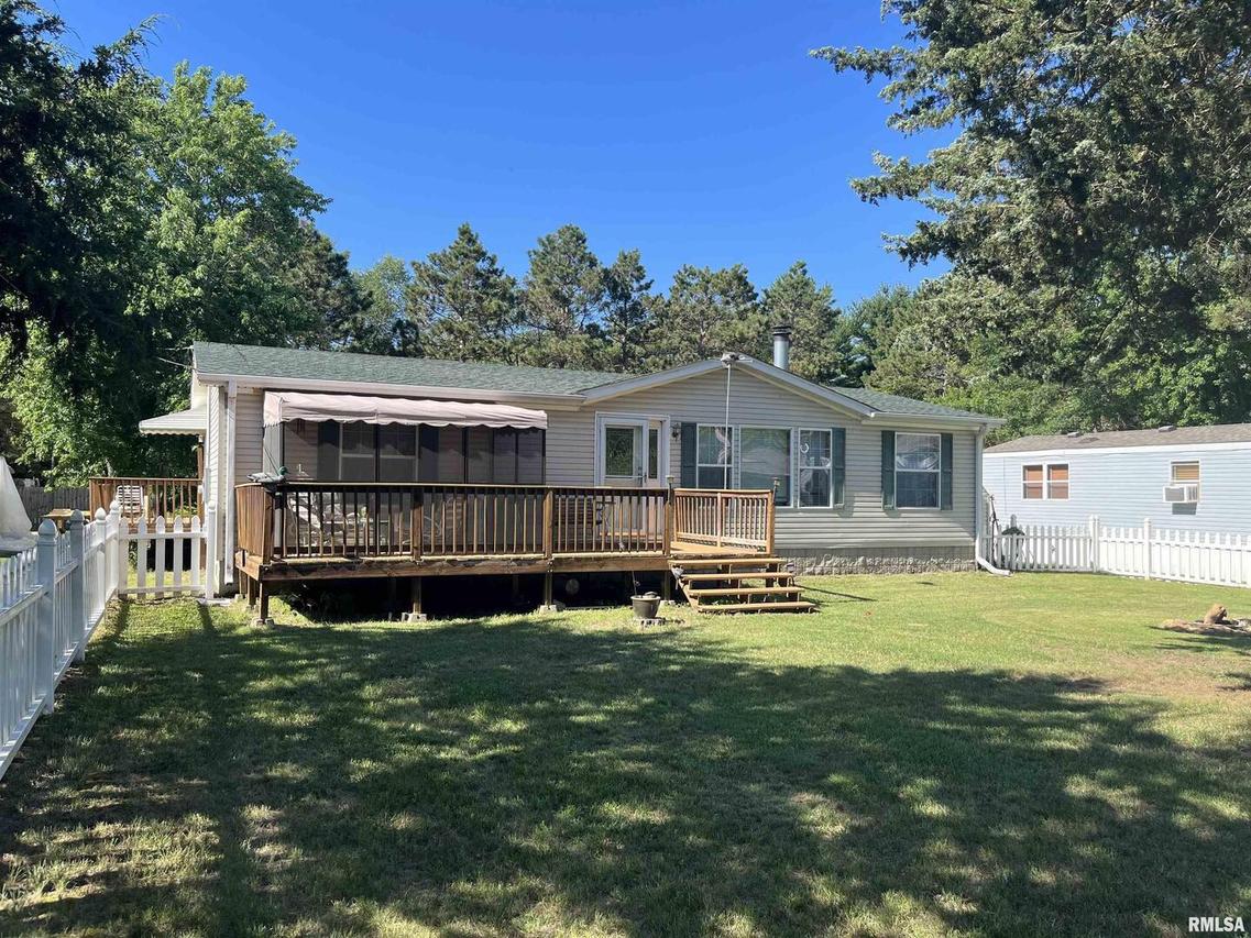 9217 St Jude Ave., Thomson, IL 61285