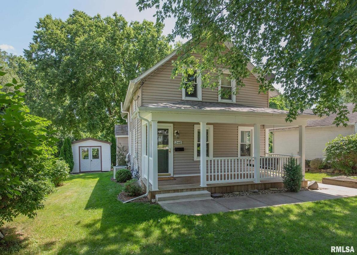 2146 18th St., East Moline, IL 61244