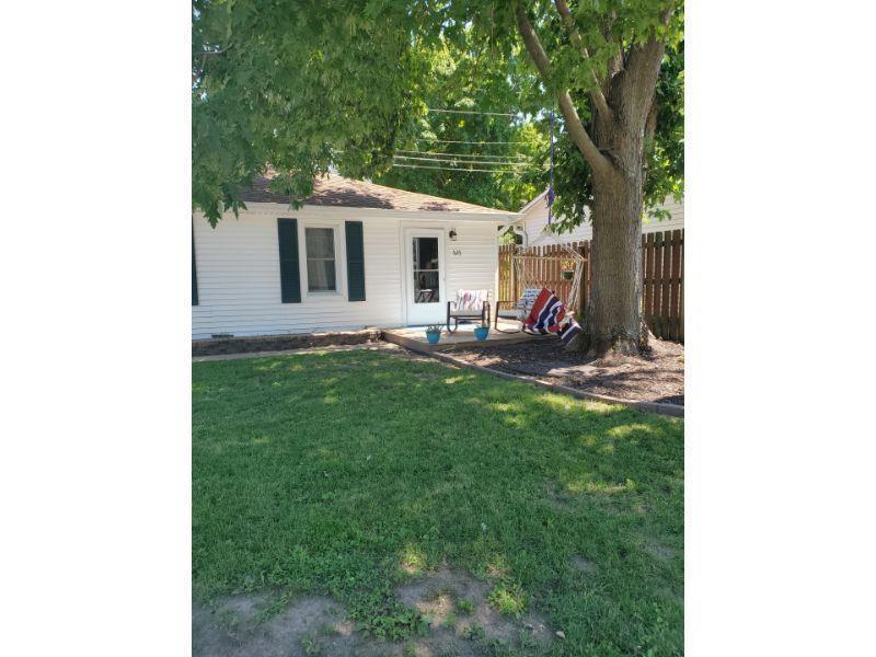 626 N 1st Ave., Hampton, IL 61256