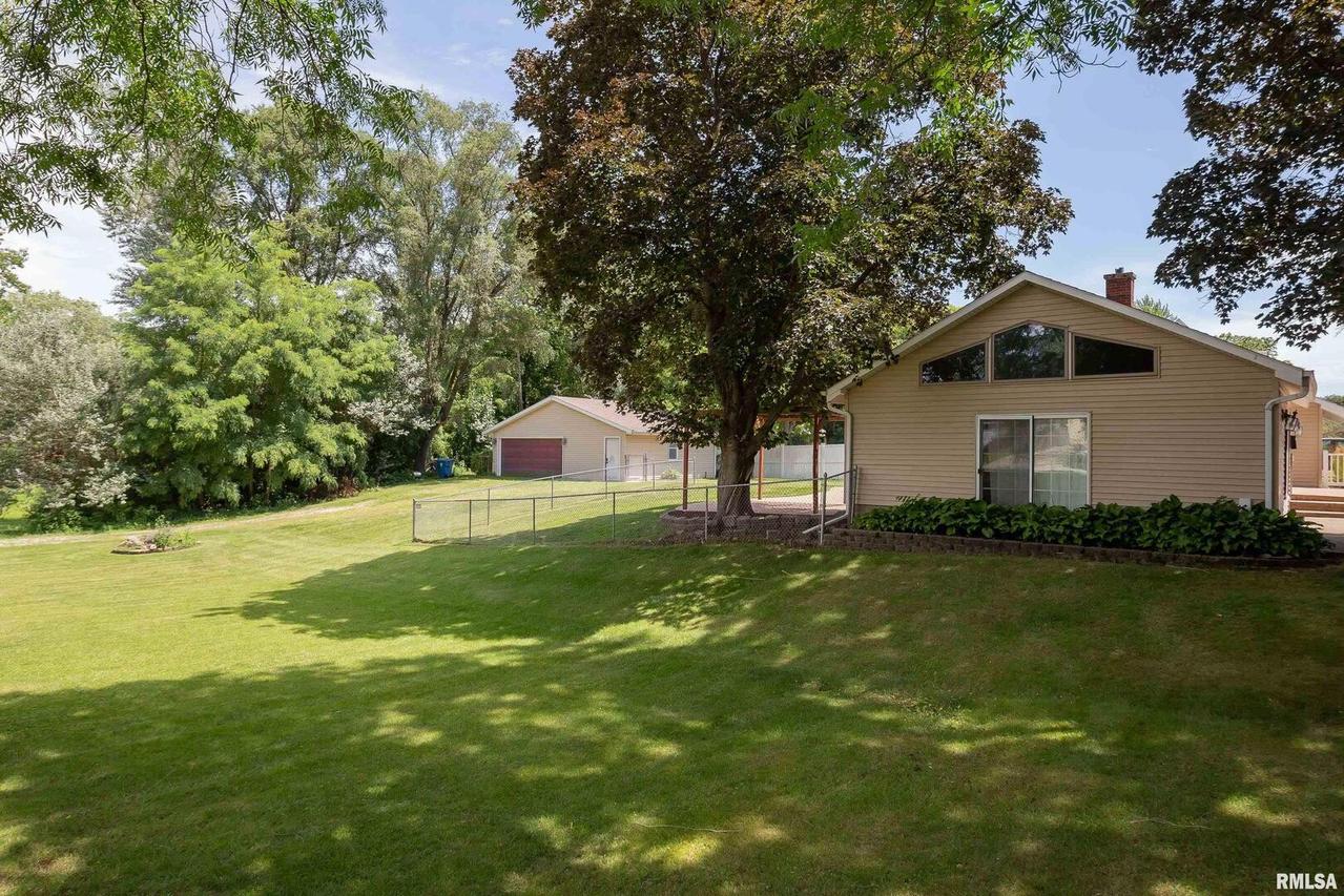 1011 36th Ave., East Moline, IL 61244