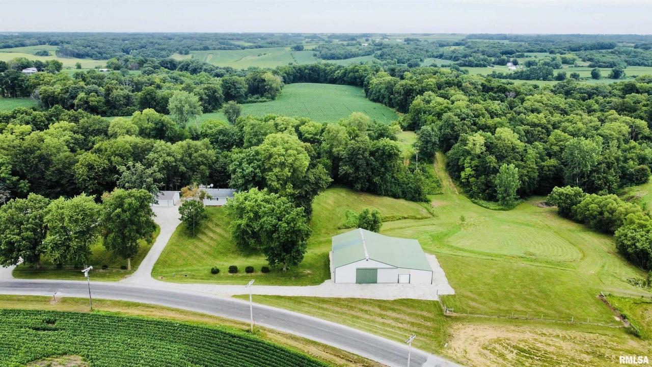 1706 135th Ave., Aledo, IL 61231