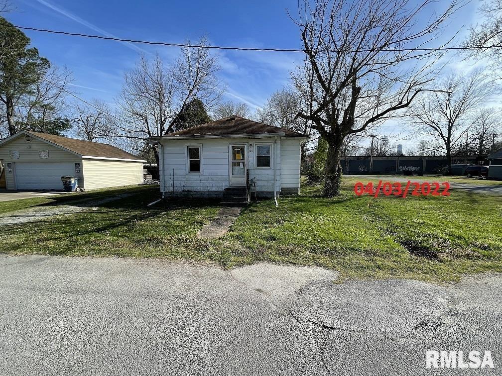106 W 18th St., Metropolis, IL 62960