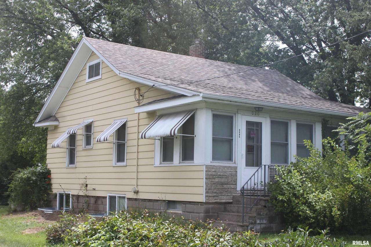 4020 32nd Ave., Moline, IL 61265