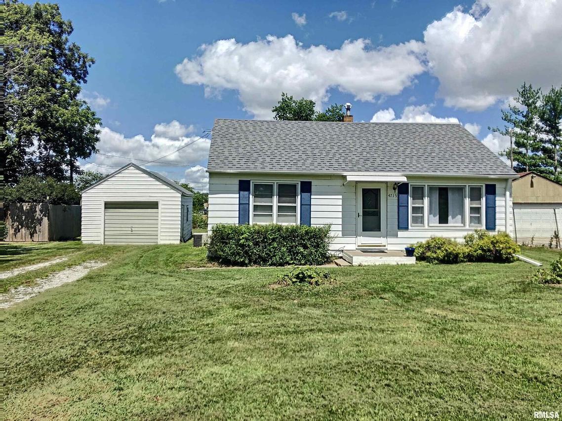 4715 50th Ave., Moline, IL 61265