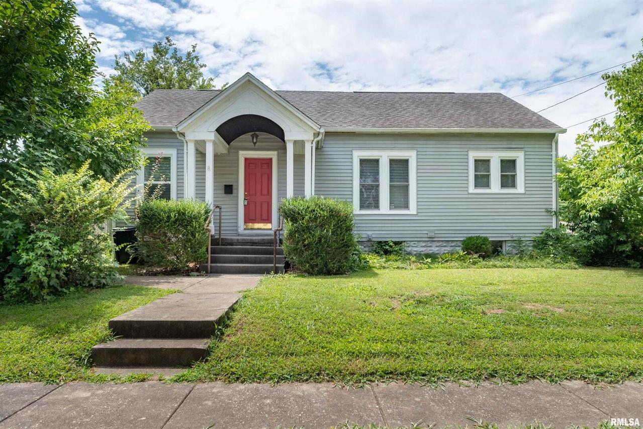 900 S Madison St., Marion, IL 62959