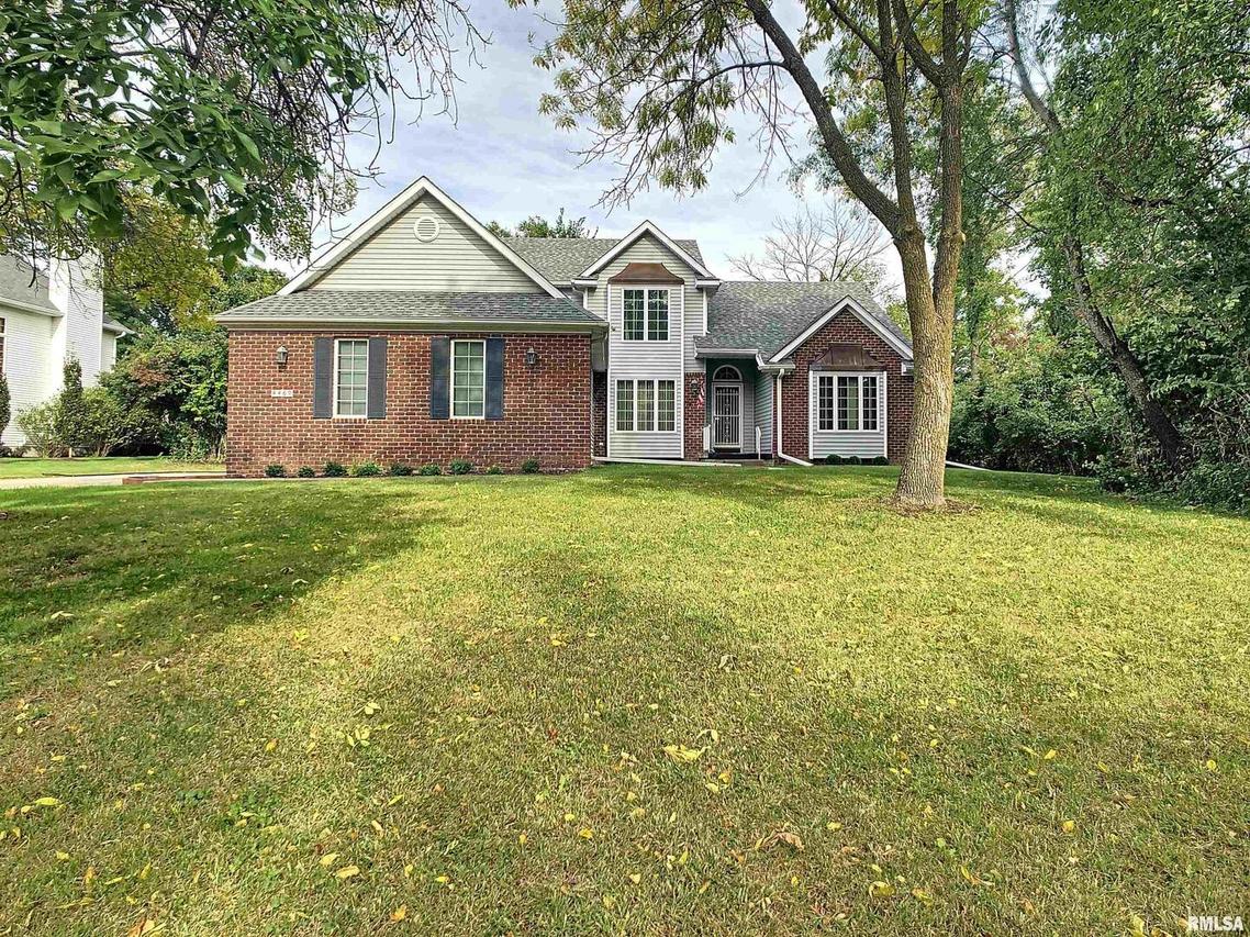 4460 6th Street Ct., East Moline, IL 61244