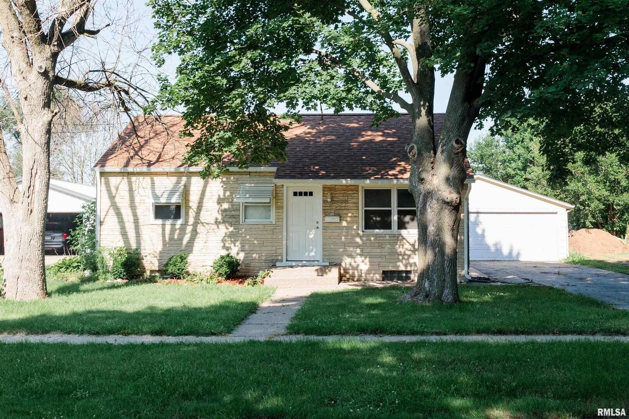 631 N Meadow St., Geneseo, IL 61254