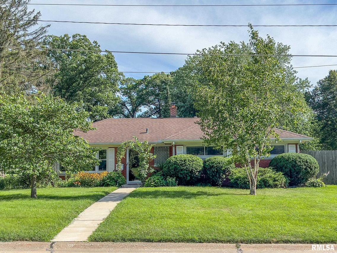 4512 24th Ave., Rock Island, IL 61201