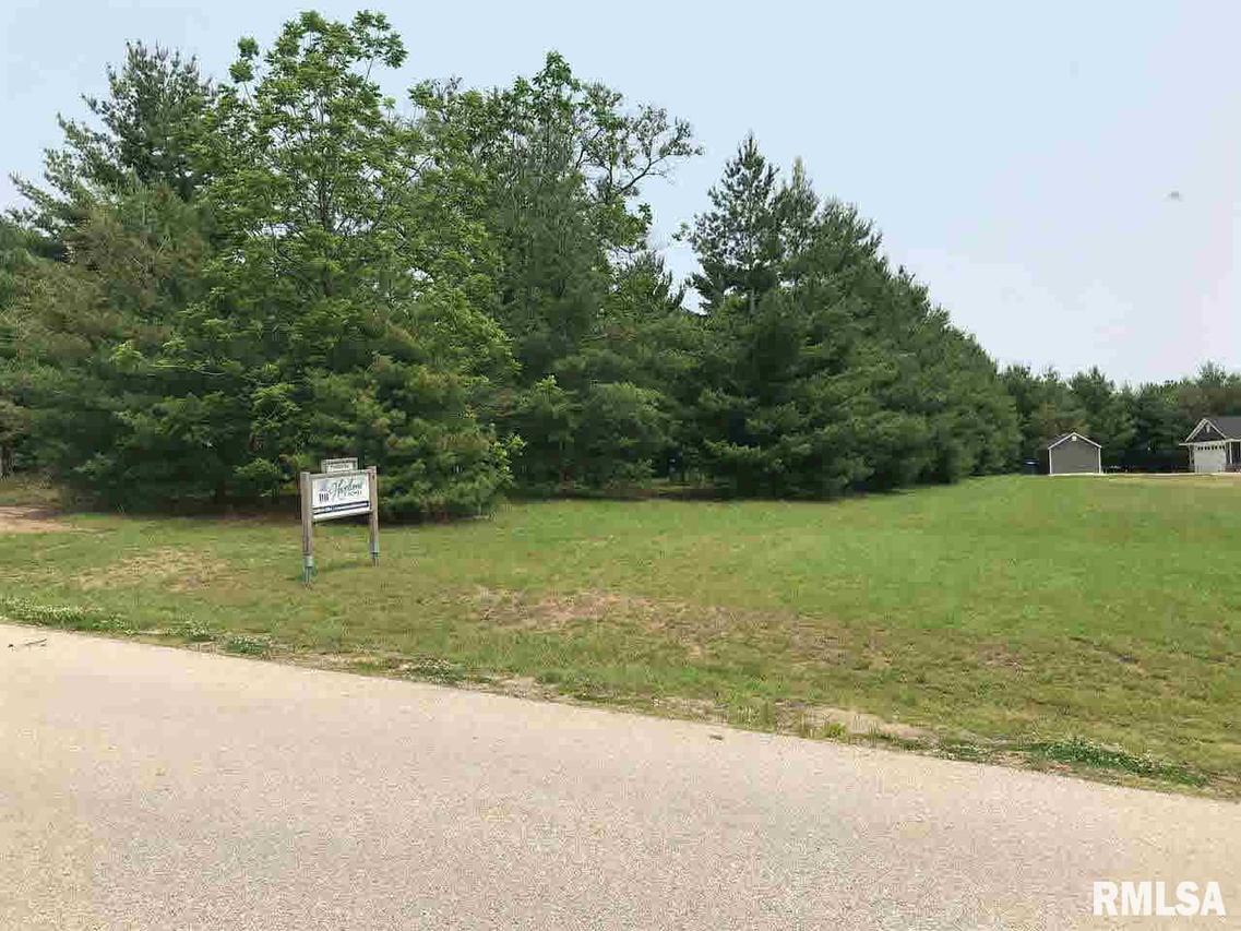 101 South Side Dr., Geneseo, IL