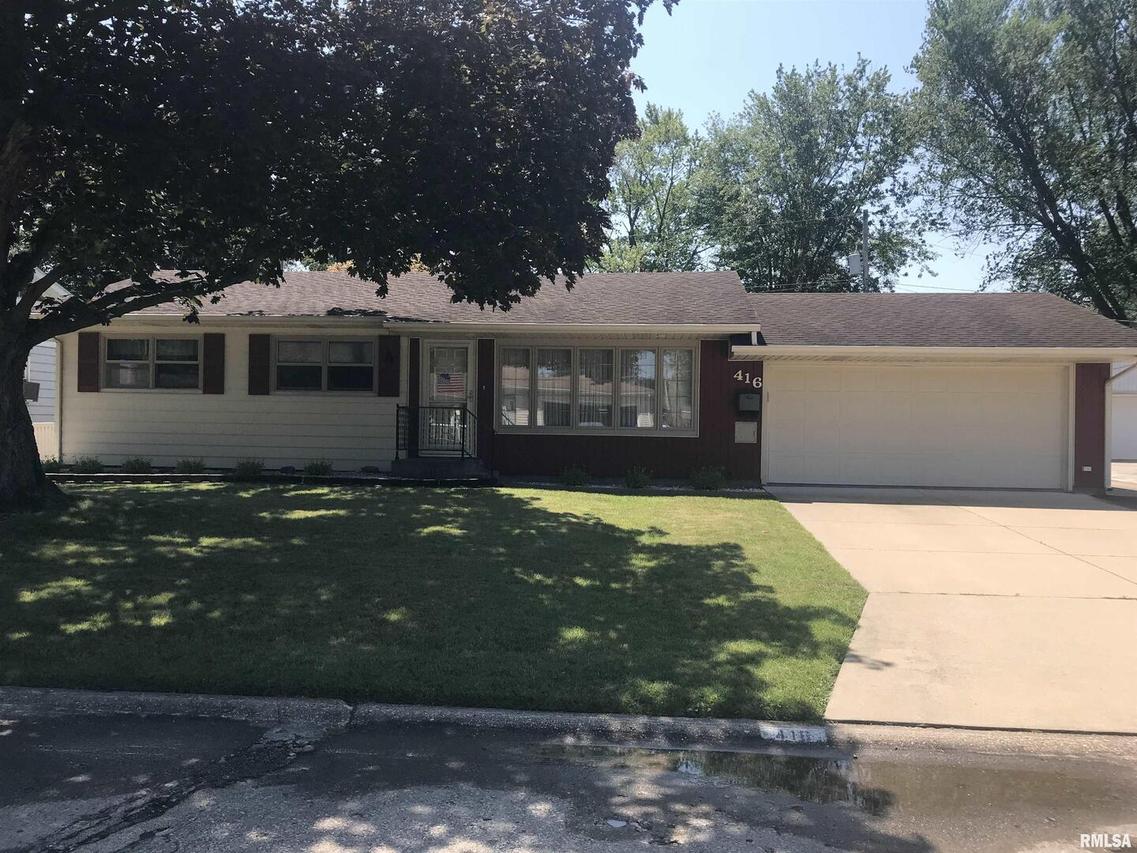 416 27th Ave., East Moline, IL 61244