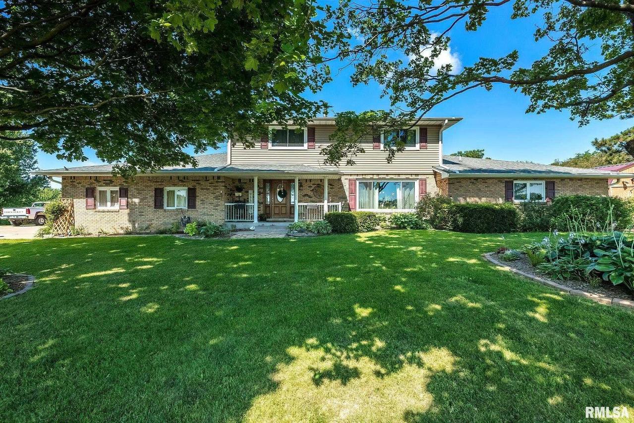 24819 E 1280 St., Geneseo, IL 61254