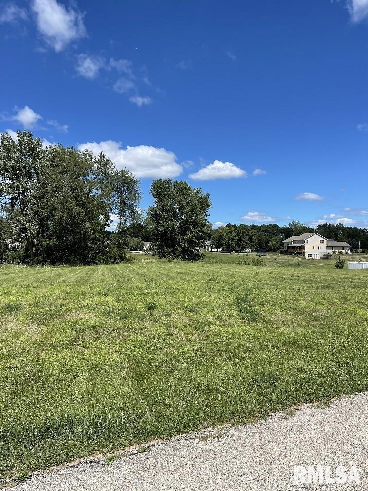 2110 Ridgefield Dr., Port Byron, IL 61275