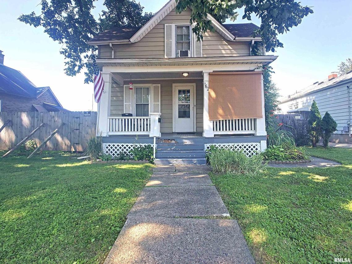 1625 25th Ave., Moline, IL 61265