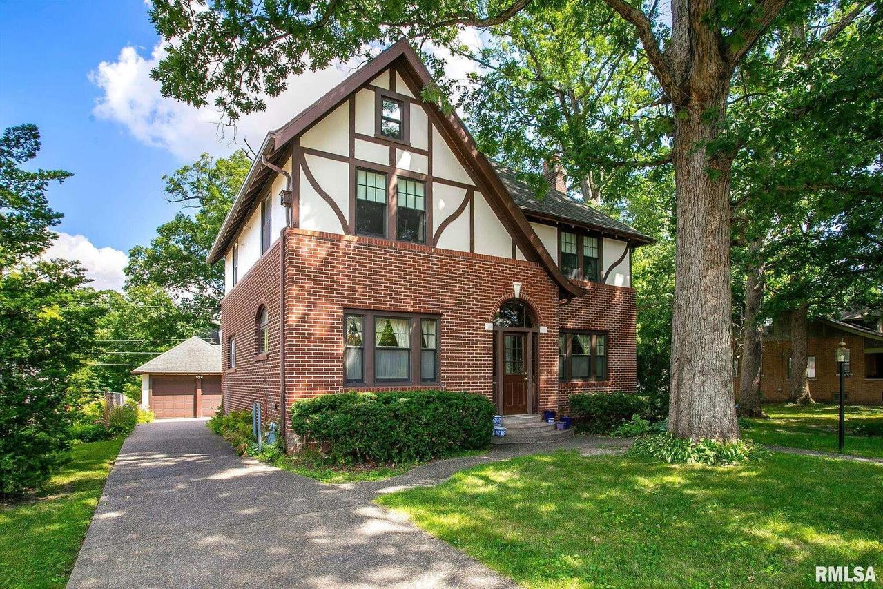 1400 29th St., Moline, IL 61265