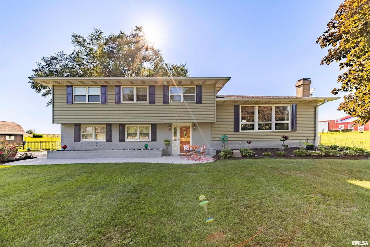 23449 E 750th St., Colona, IL 61241