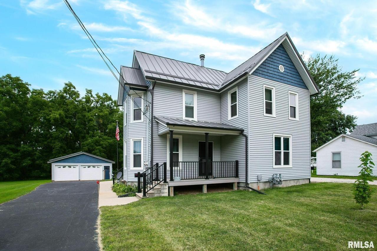 335 S Stewart St., Geneseo, IL 61254