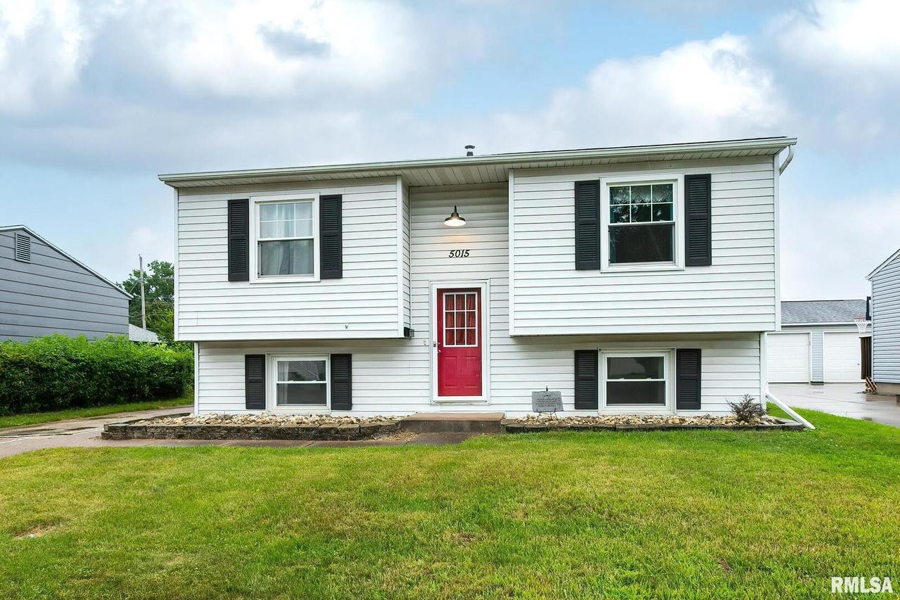 5015 48th St. #A, Moline, IL 61265