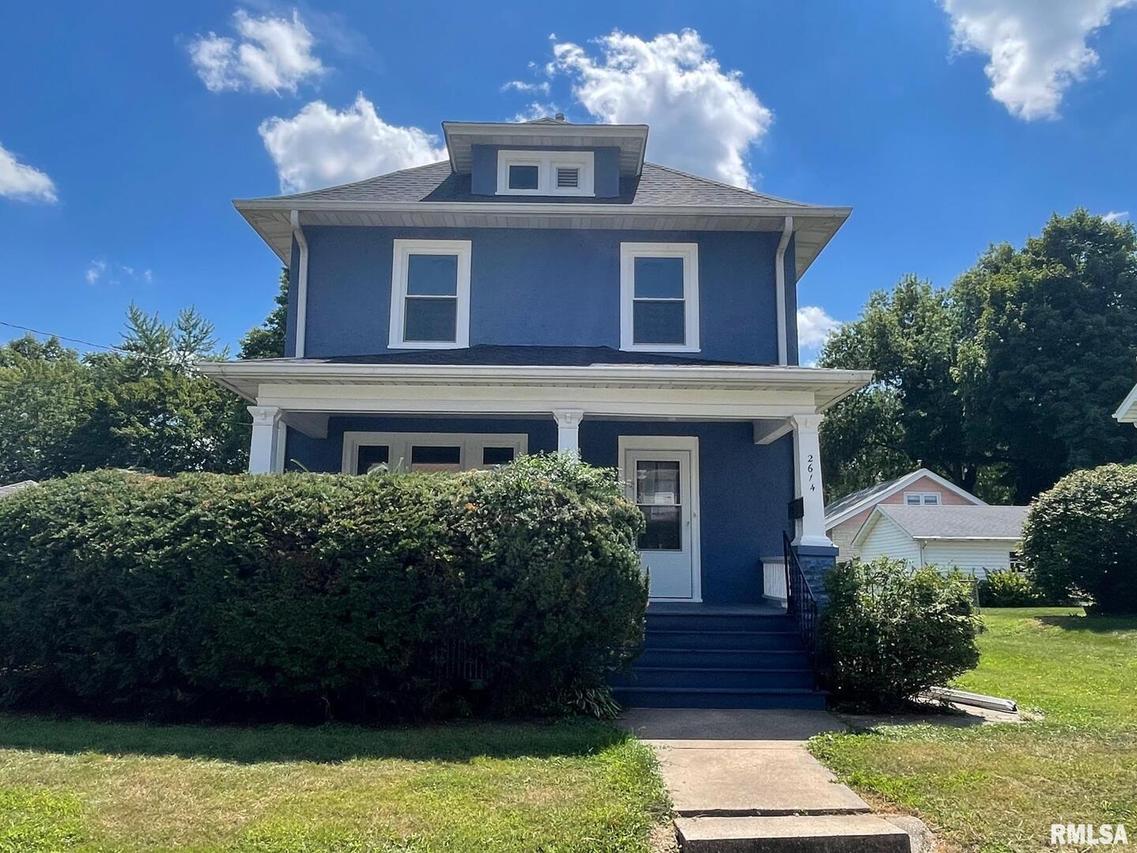 2614 17th Ave., Moline, IL 61265