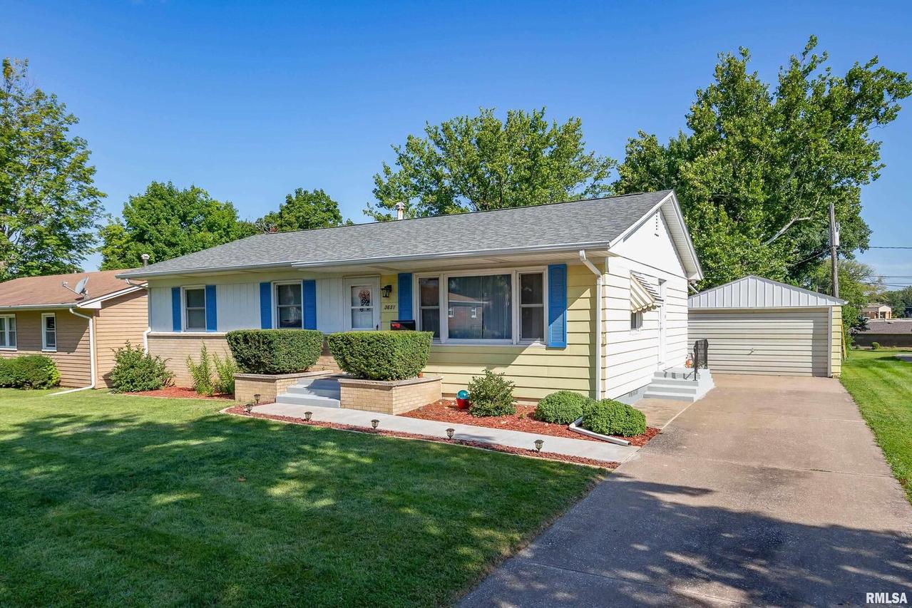 3631 30th Ave., Rock Island, IL 61201