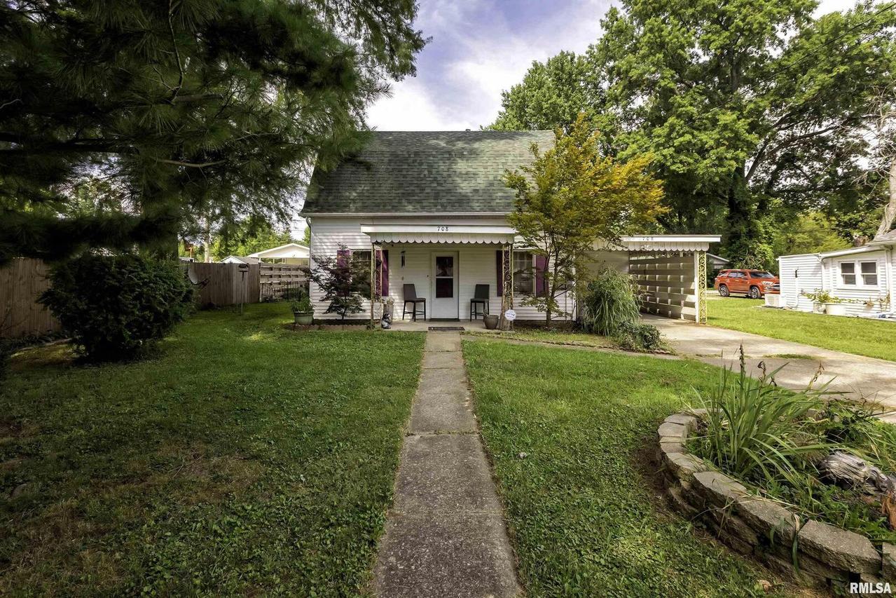 708 S Aikman St., Marion, IL 62959
