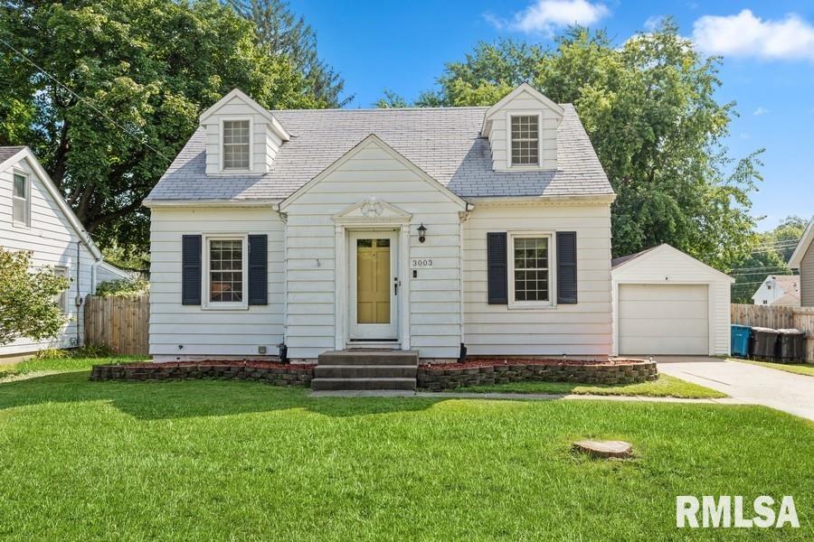 3003 42nd St., Rock Island, IL 61201