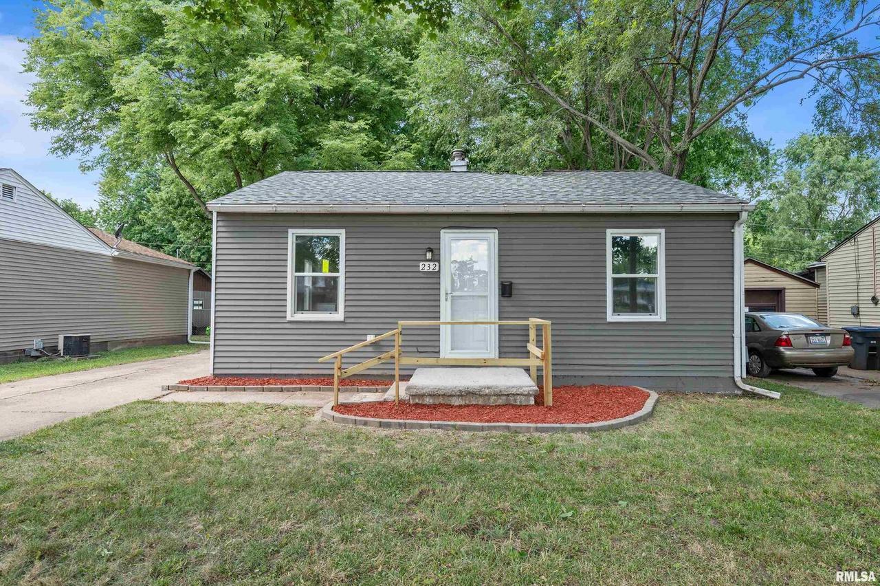 232 5th St., Milan, IL 61264