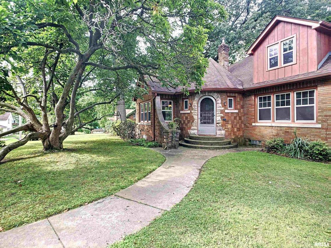 1101 22nd St., Moline, IL 61265