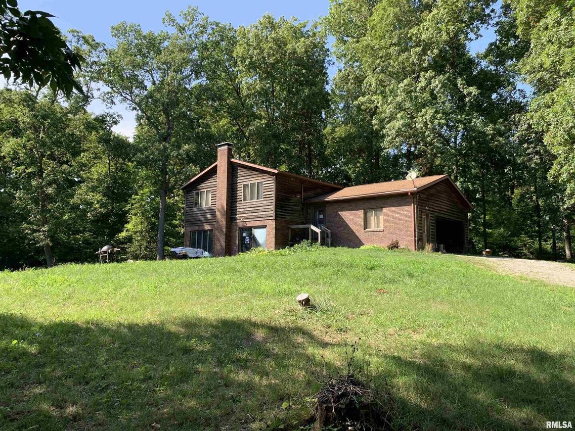 963 Dagner Rd., Ava, IL 62907